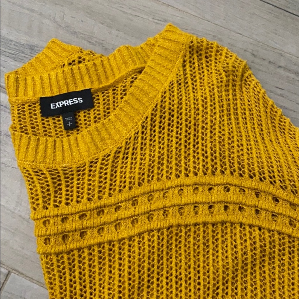 Express Mustard Top